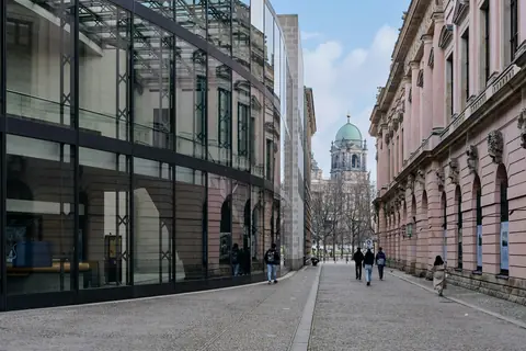 Gatuliv i Berlin