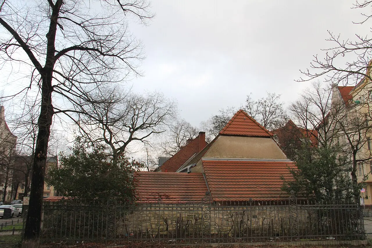 Den gamla bysmedjans byggnader vid Richardplatz i Rixdorf.