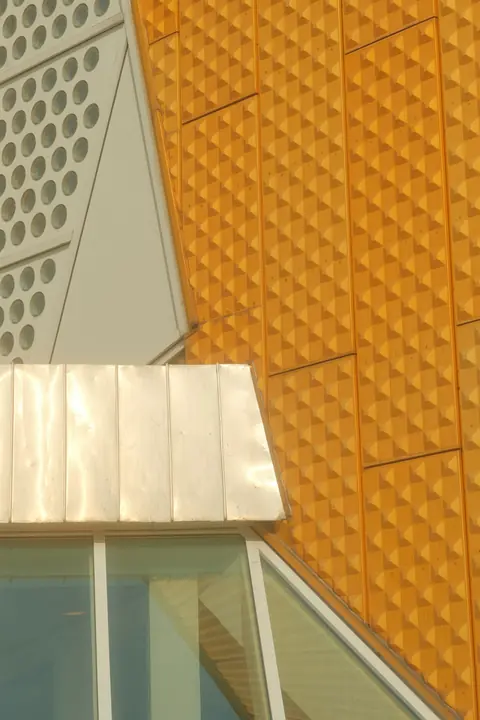 Arkitekturdetalj på Berliner Philharmonie.
