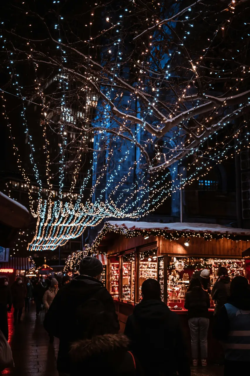 Julmarknaden vid Breitscheidplatz i Berlin