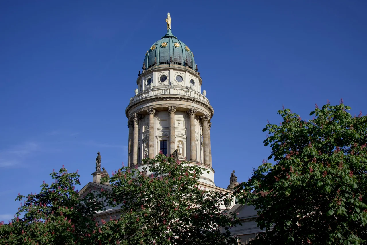 Französischer Dom vid Gendarmenmarkt i Berlin
